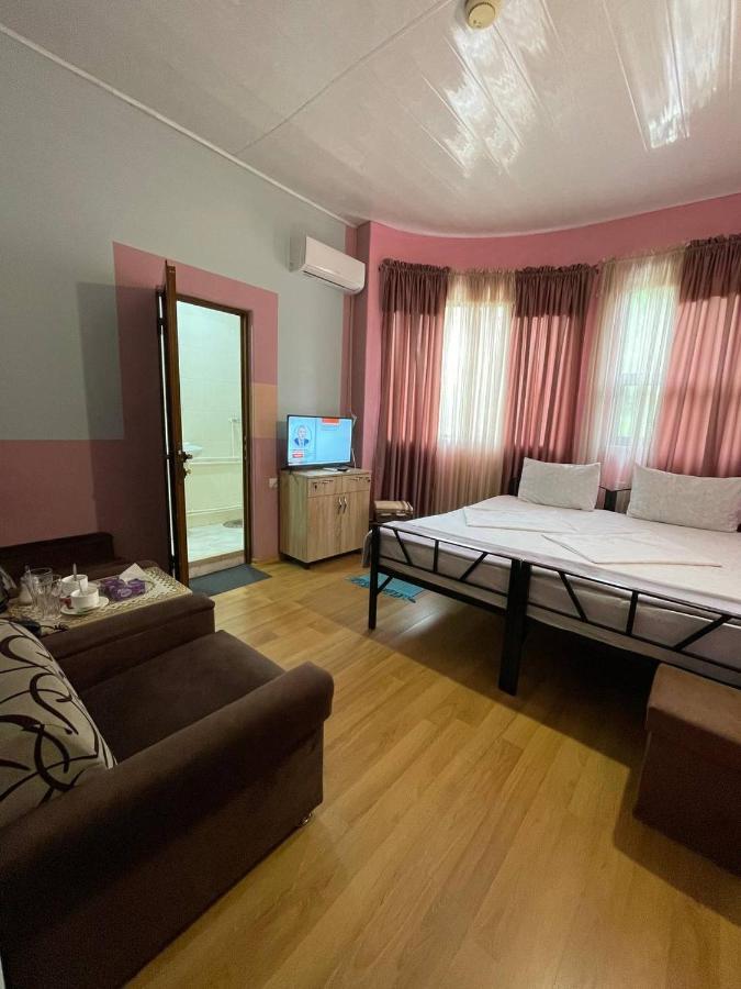 Alem Hotel Erévan Extérieur photo