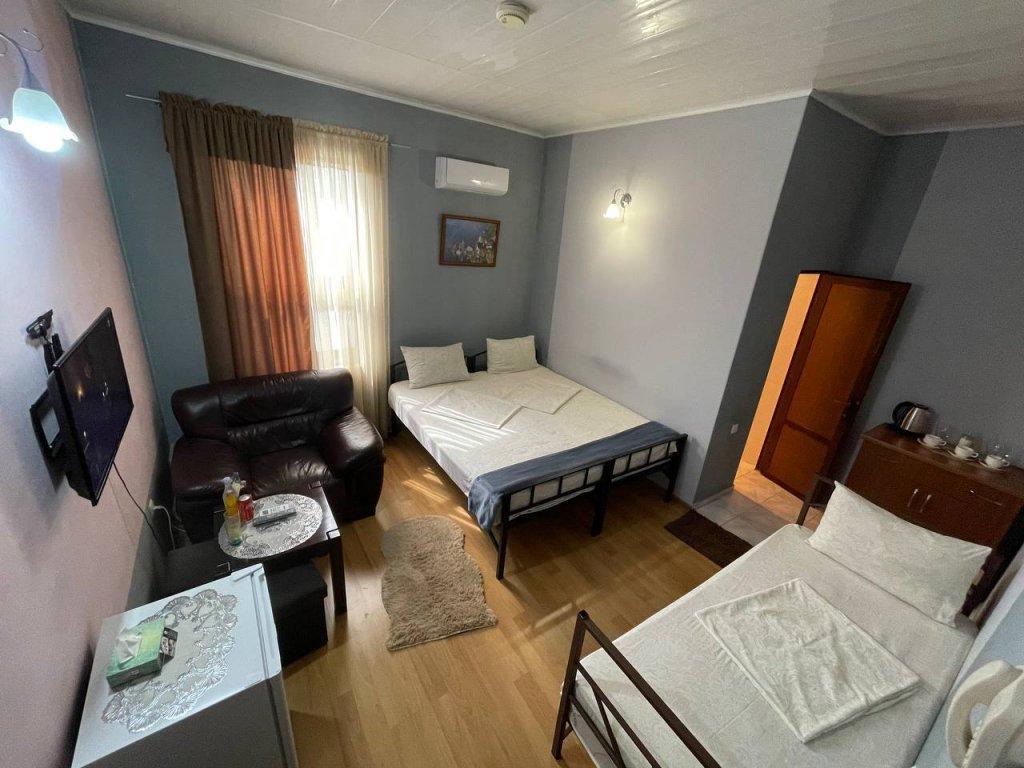 Alem Hotel Erévan Extérieur photo